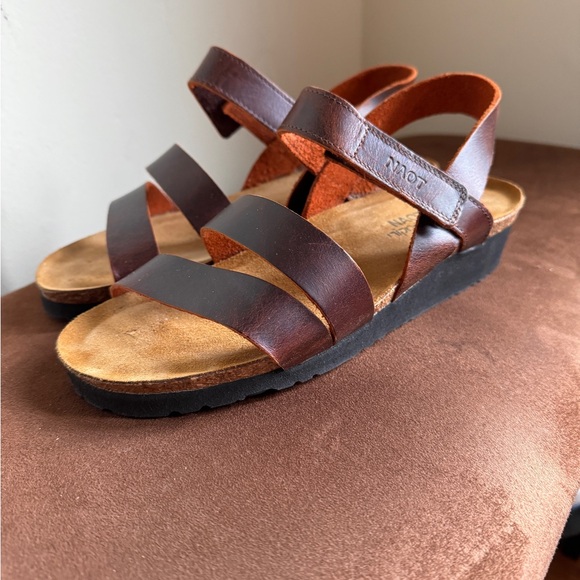 Naot Sandals in size 38 (W7) NWOT Never Worn - Picture 2 of 6